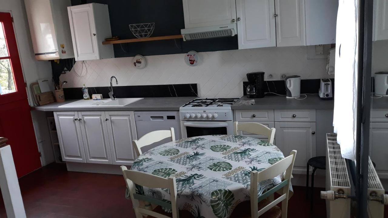L'Escale Arquaise, La Maison Au Jardin Fleuri A 5 Min De Dieppe Arques-la-Bataille Eksteriør bilde